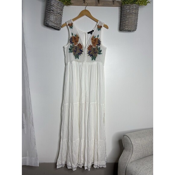 Lulus Tickets To Paradise White Embroidered Maxi Size Medium Dress Boho Coastal - Picture 4 of 12